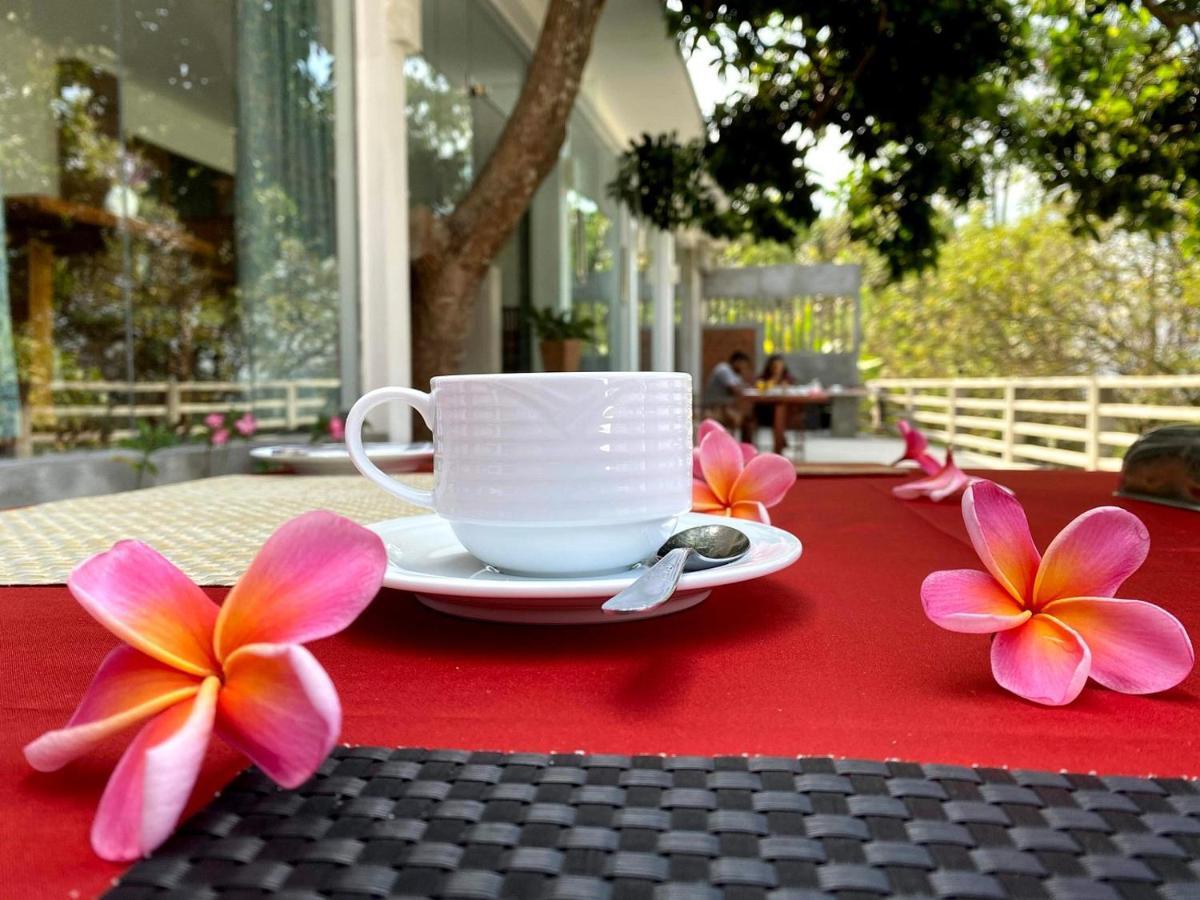 Elegant Hotel Kandy Exteriér fotografie