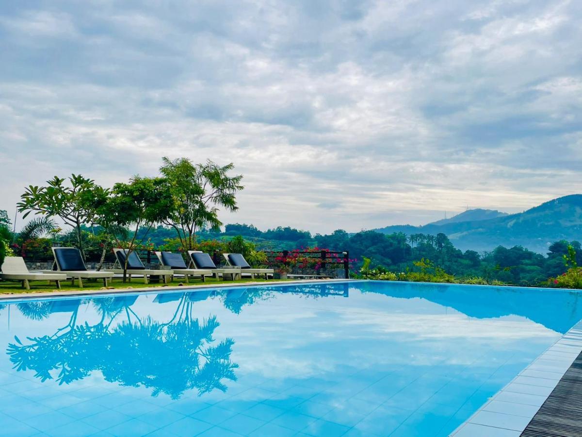 Elegant Hotel Kandy Exteriér fotografie
