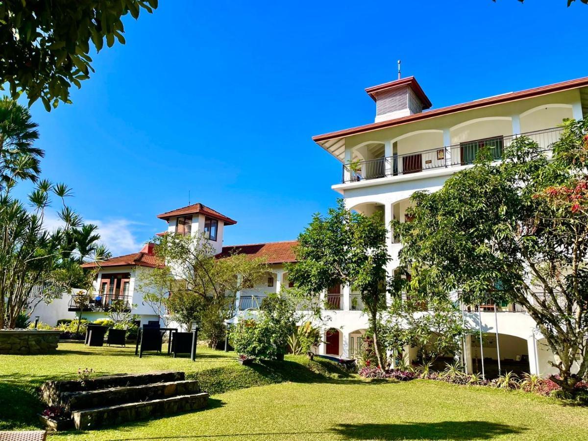 Elegant Hotel Kandy Exteriér fotografie